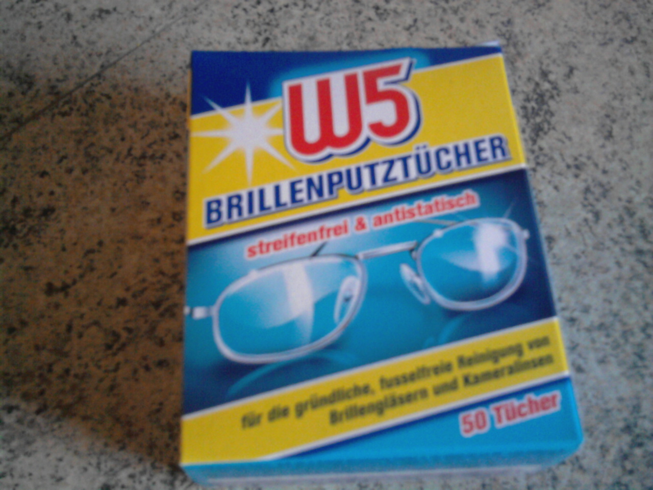 Oltre il vetro: BRILLENPUTZÜCHER W5 – Discount or die